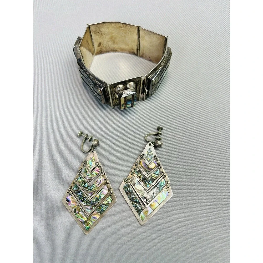 Sterling Silver Set‎ Of Mexican Cuff Bracelet And Dangle Earrings .925 Fan Fan